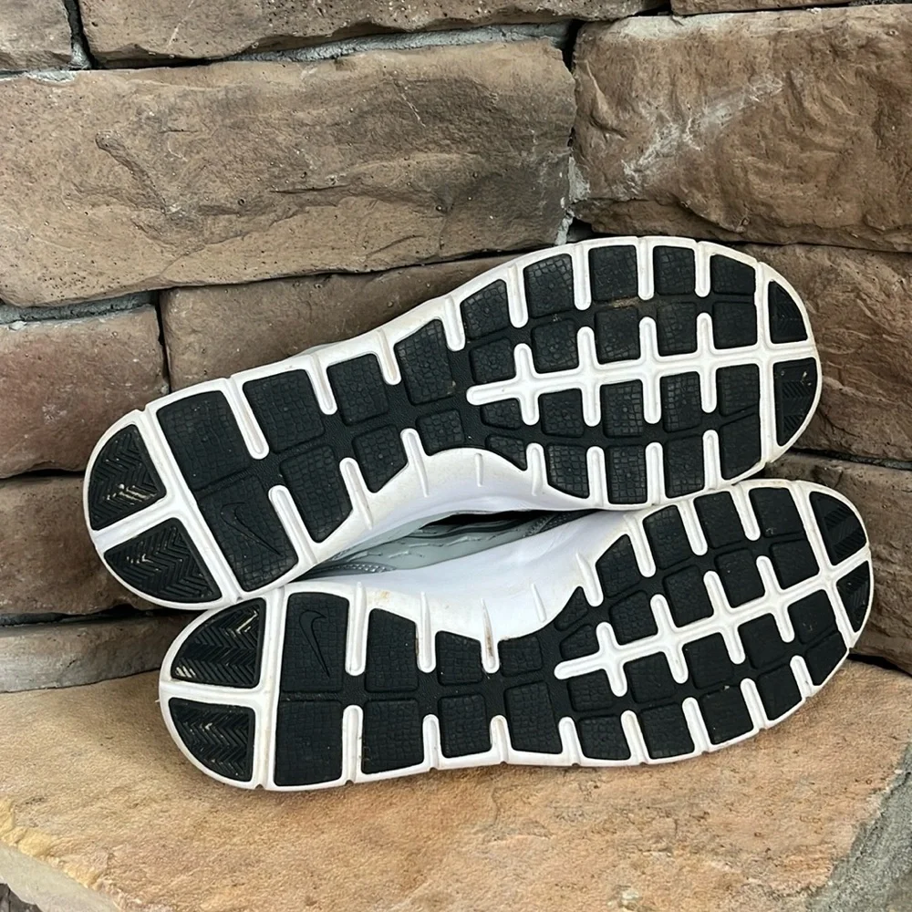 Nike orive gray